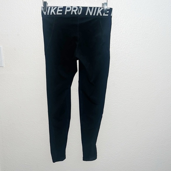Nike Pro Dri-fit women’s black and white mesh detail leggings - Picture 6 of 10